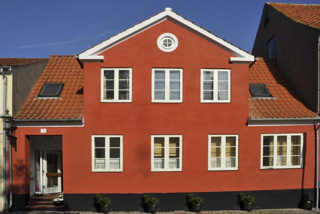 Bed & Coffee Ærøskøbing Екстериор снимка